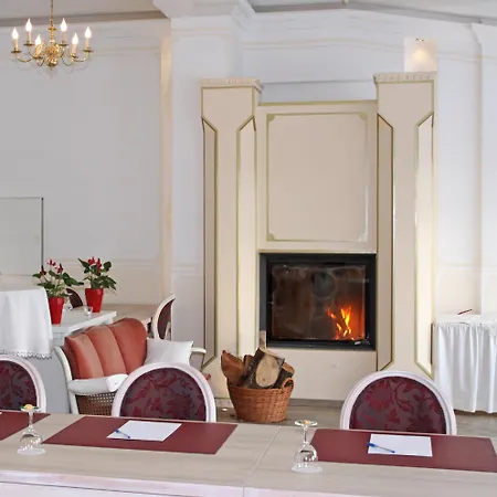 Fuerstenberger Hof Hotel 3*