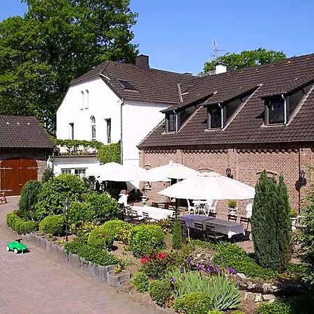 Fuerstenberger Hof 3*