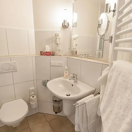 Szálloda Fuerstenberger Hof 3*