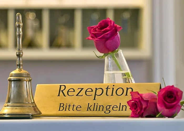 Fuerstenberger Hof 3*